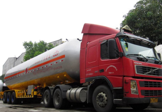 永興泰危險品運輸車(chē)展示